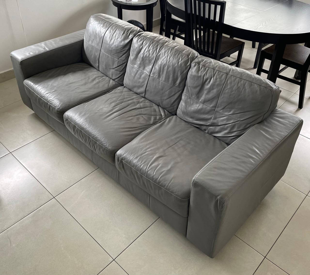 muebles y colchones - Mueble 3 plaza en piel 0