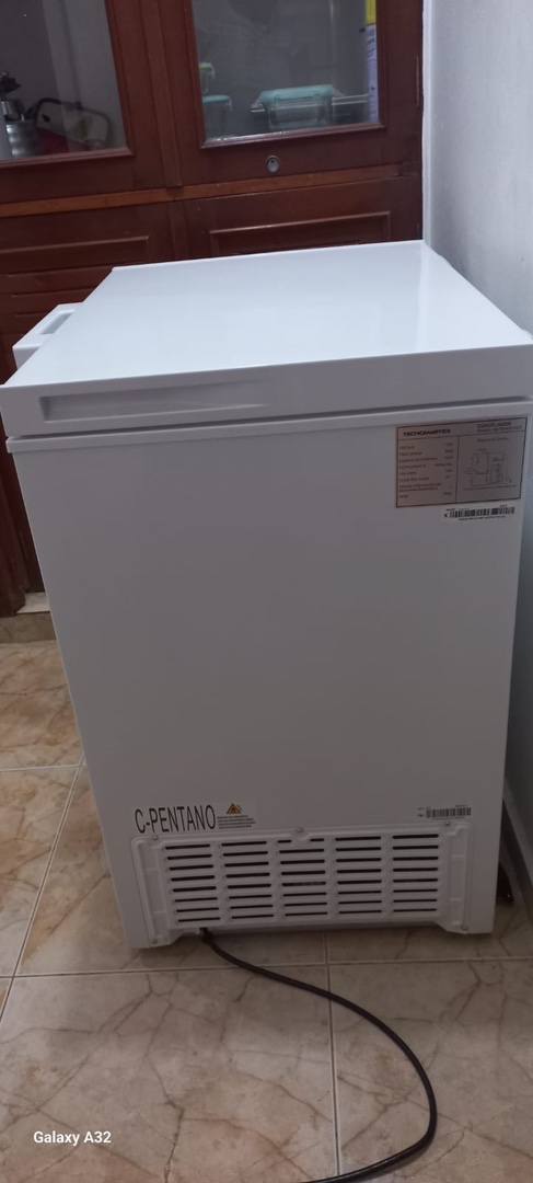 electrodomesticos - Freezer pequeño en excelentes condiciones. 
 2
