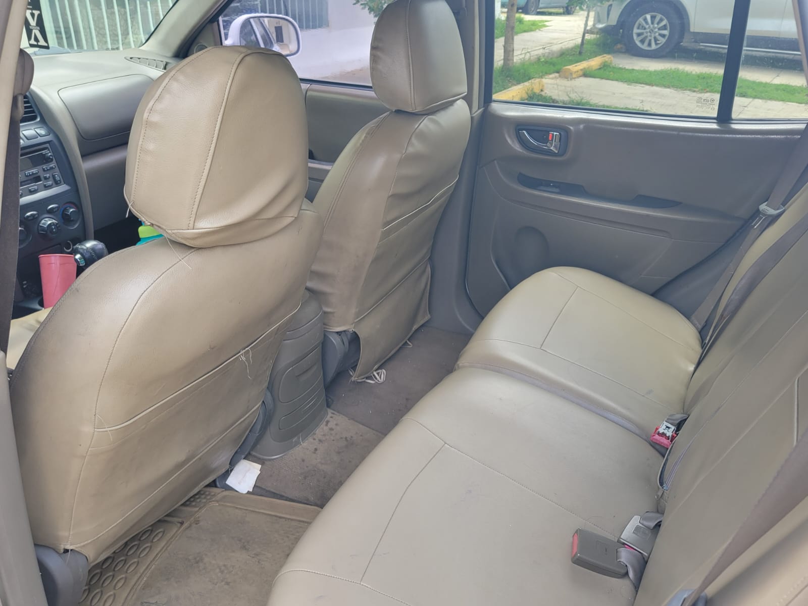 jeepetas y camionetas - HYUNDAI SANTA FE 2004 4