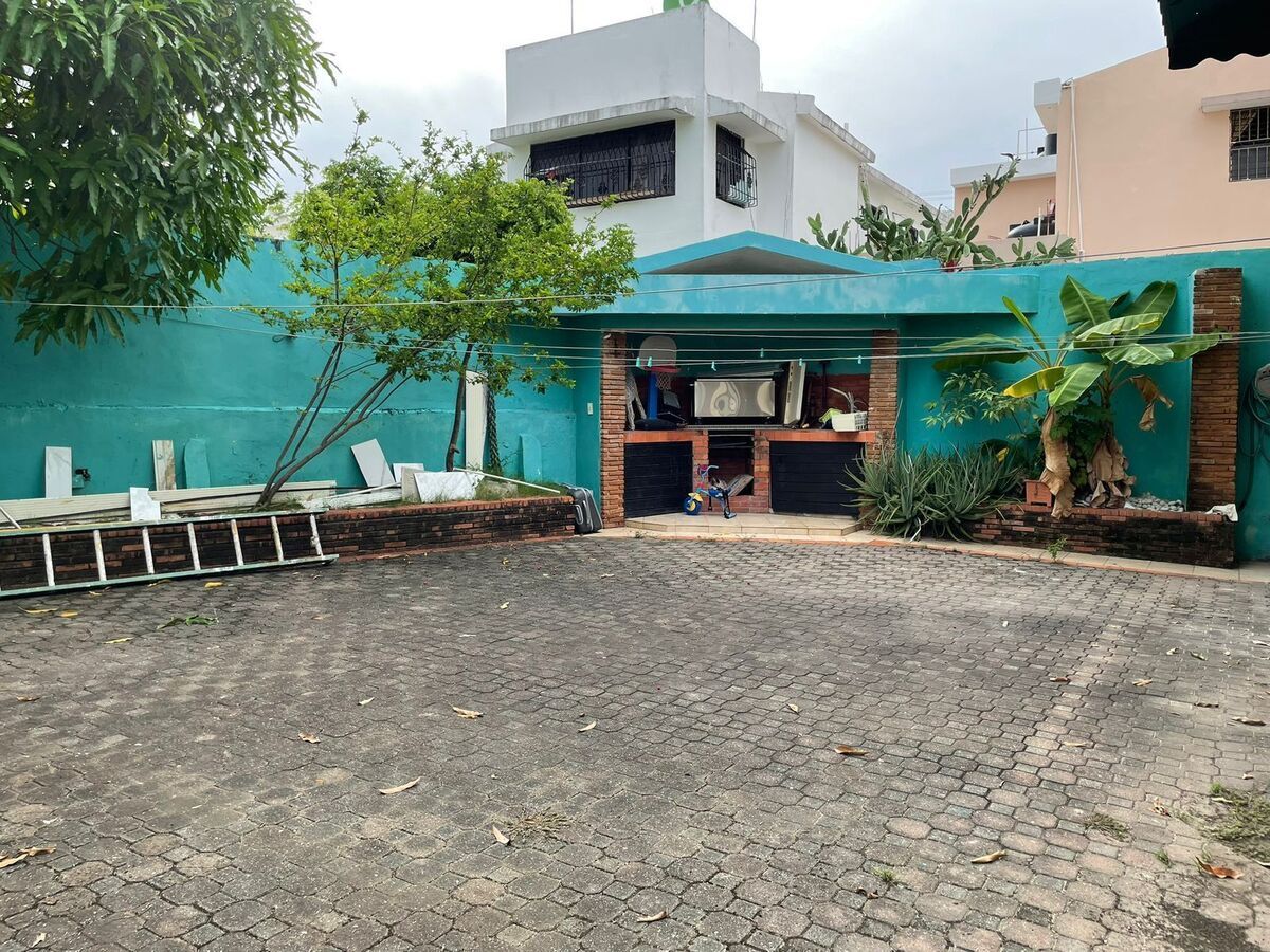casas - Casa en Venta en Colinas del Seminario
 7