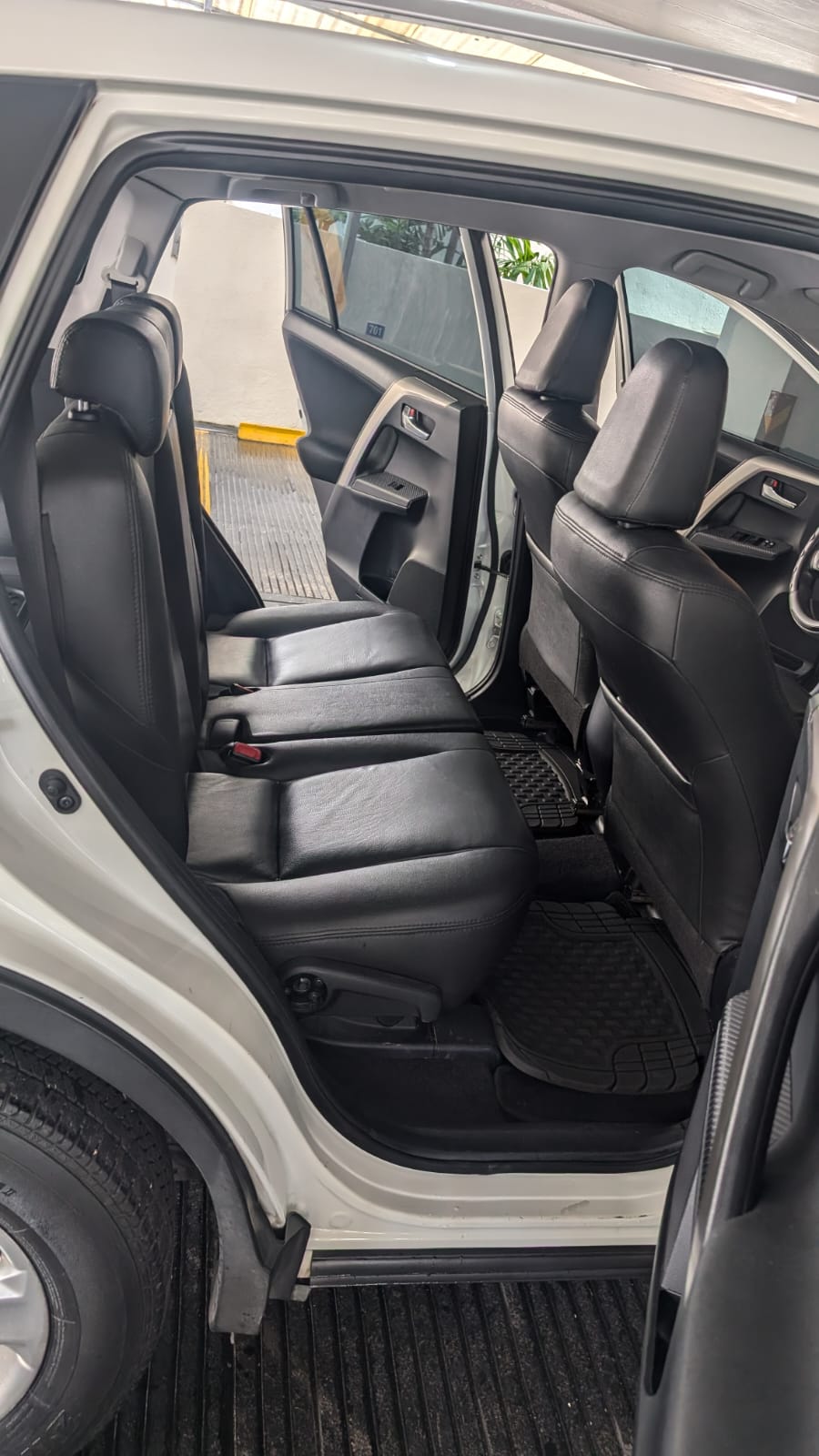 jeepetas y camionetas -  RAV4 2015 BLANCO OPTIMAS CONDICIONES 7