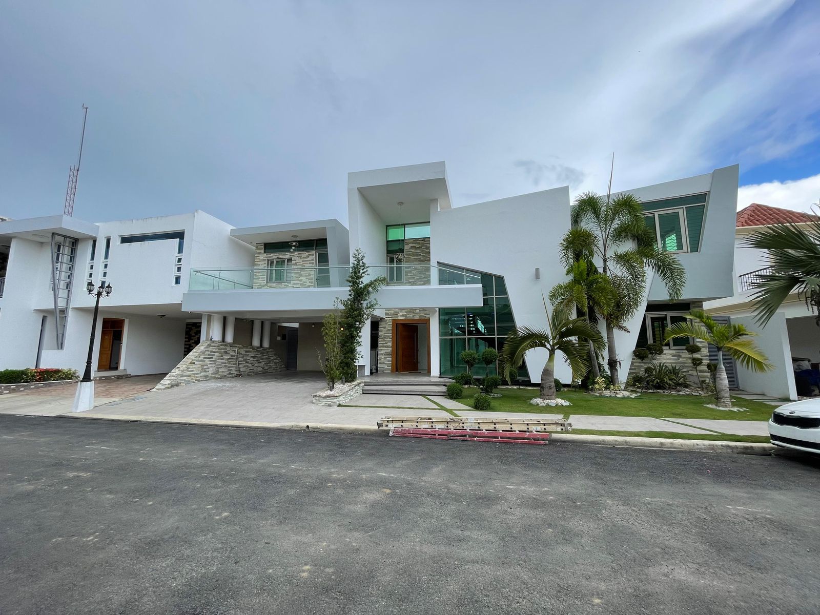 casas - CASA EN VENTA EN LA VEGA. 4