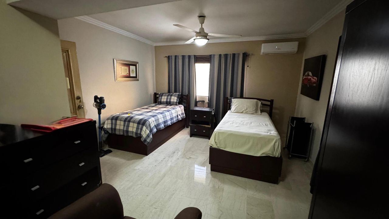 apartamentos - En venta apartamento de 4 habitaciones, Serralles  7