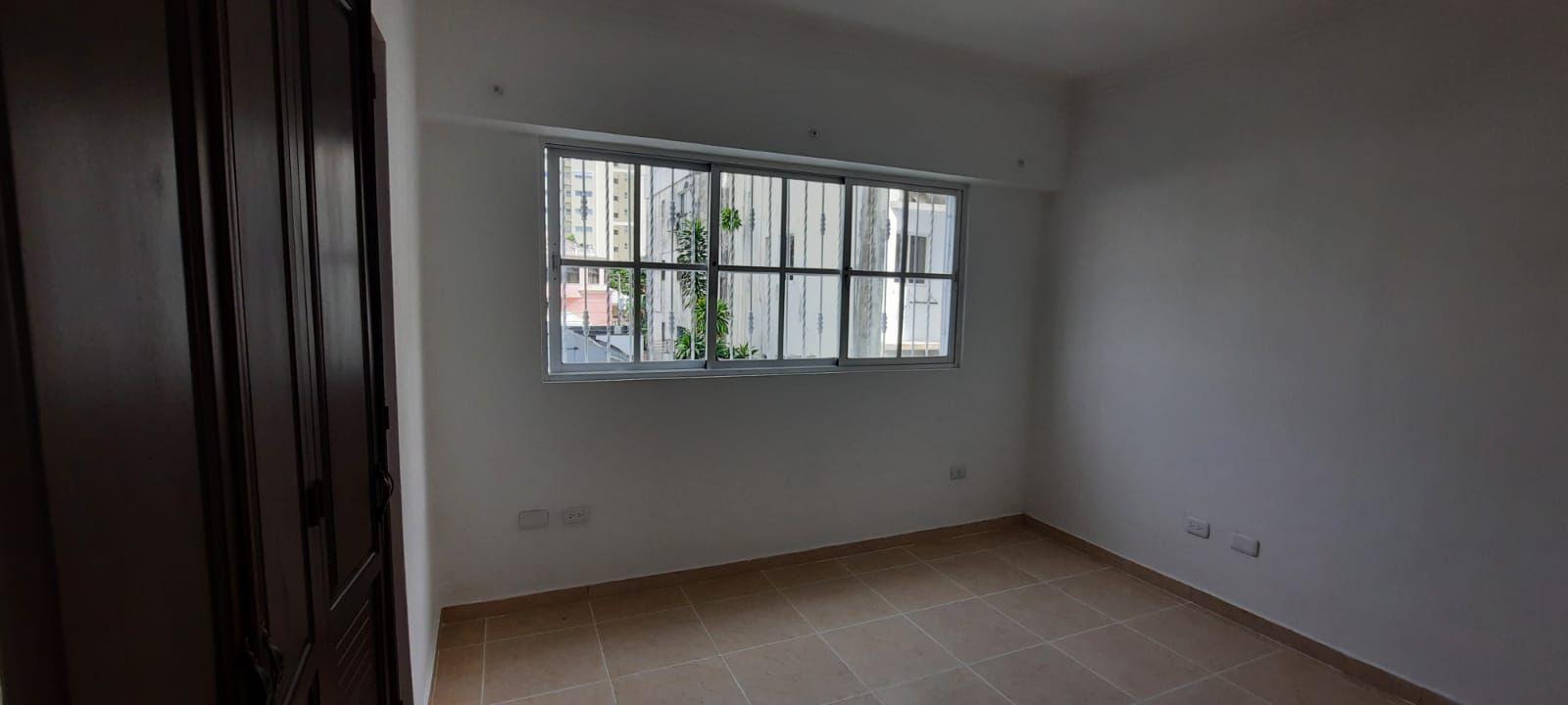 apartamentos - Rento Apartamento sin Amueblar en los cacicazgo  3