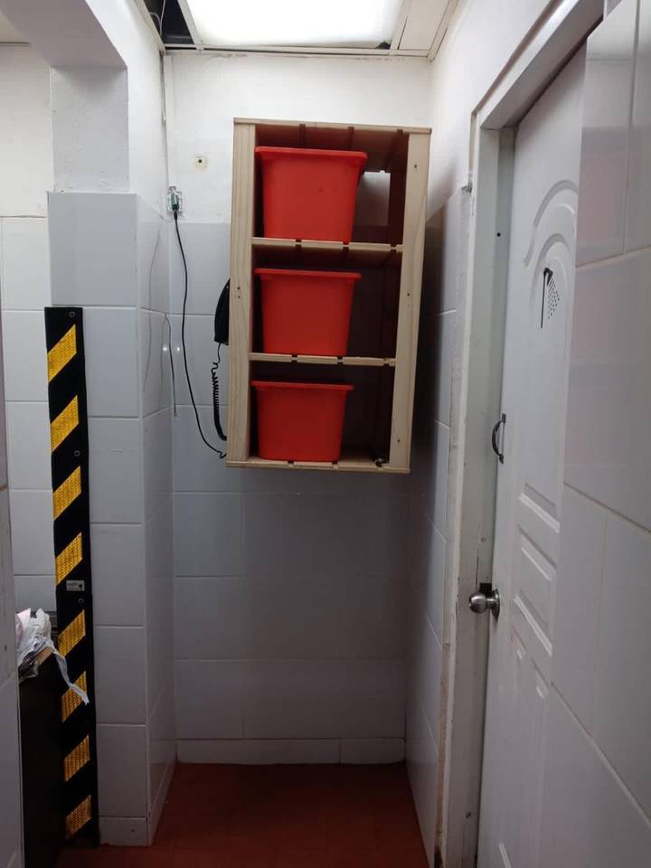 oficinas y locales comerciales - Alquiler de edificio comercial en villa consuelo  5