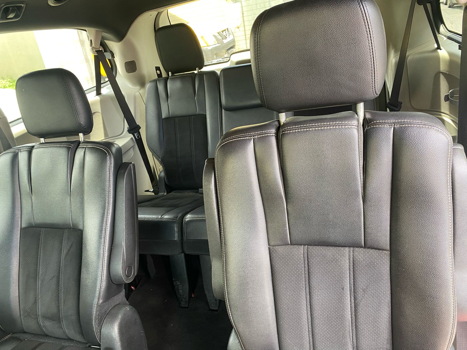 jeepetas y camionetas - DODGE GRAND CARAVAN SXT 2018 3