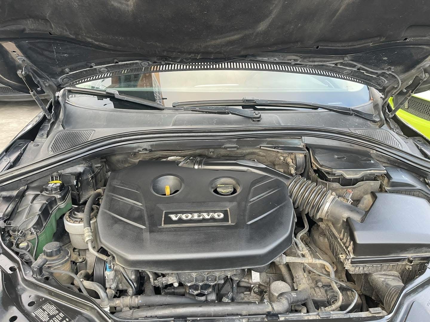 jeepetas y camionetas - VOLVO XC 60 2011 6