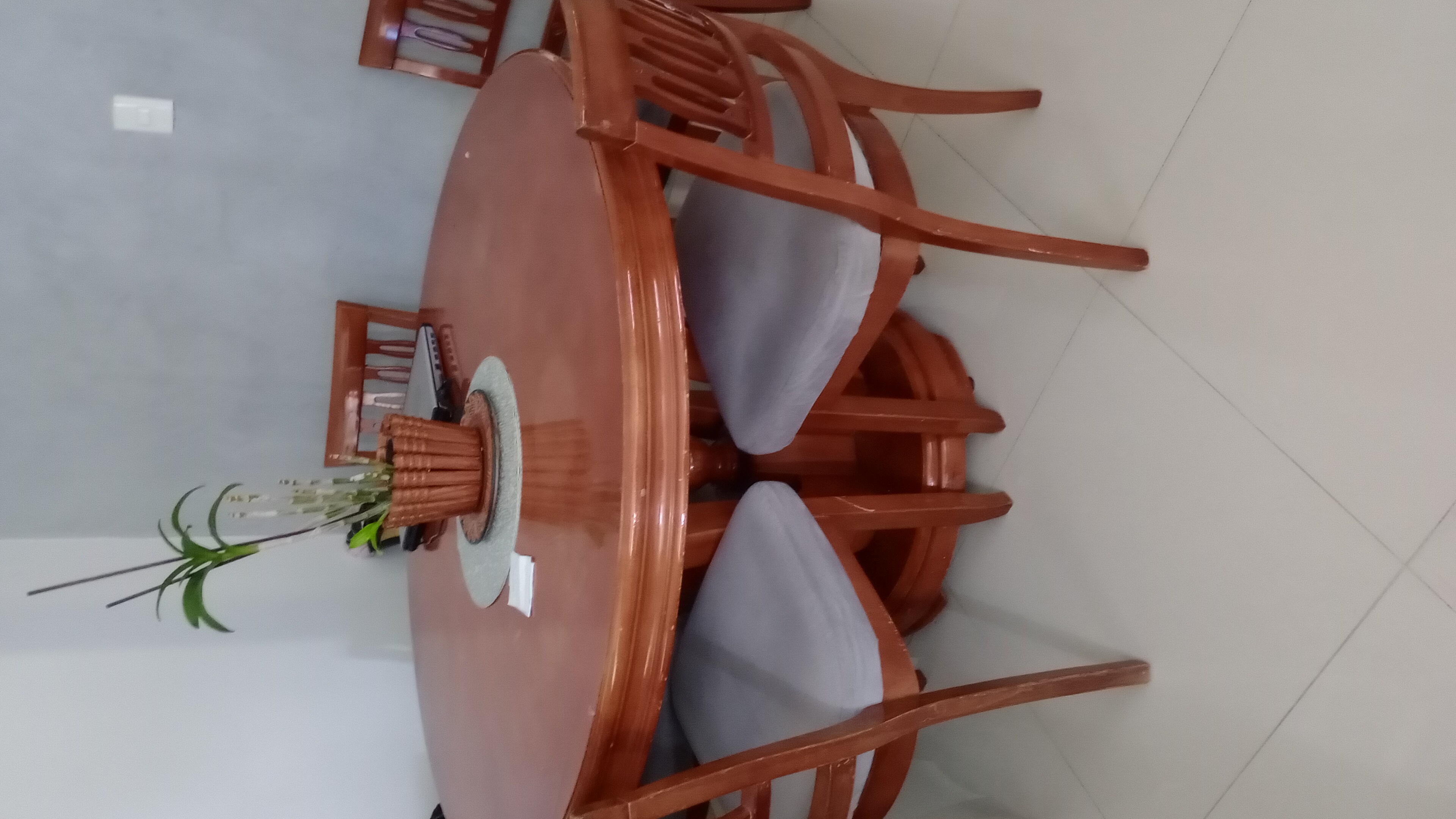 muebles y colchones - Vendo de oportunidad reliquia de comedor 3