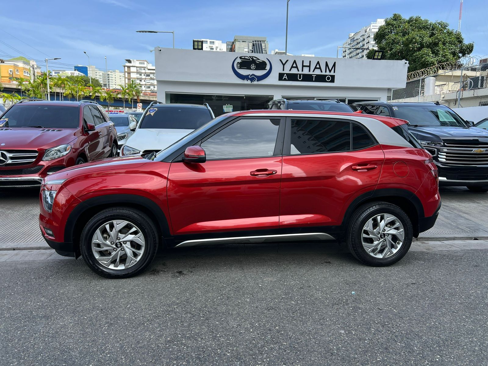 jeepetas y camionetas - HYUNDAI CANTUS 2022  3