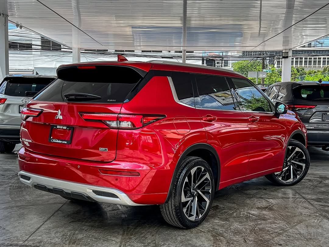 jeepetas y camionetas - MITSUBISHI OUTLANDER LIMITED - Año  2022❗️✅❗💯🚗 8