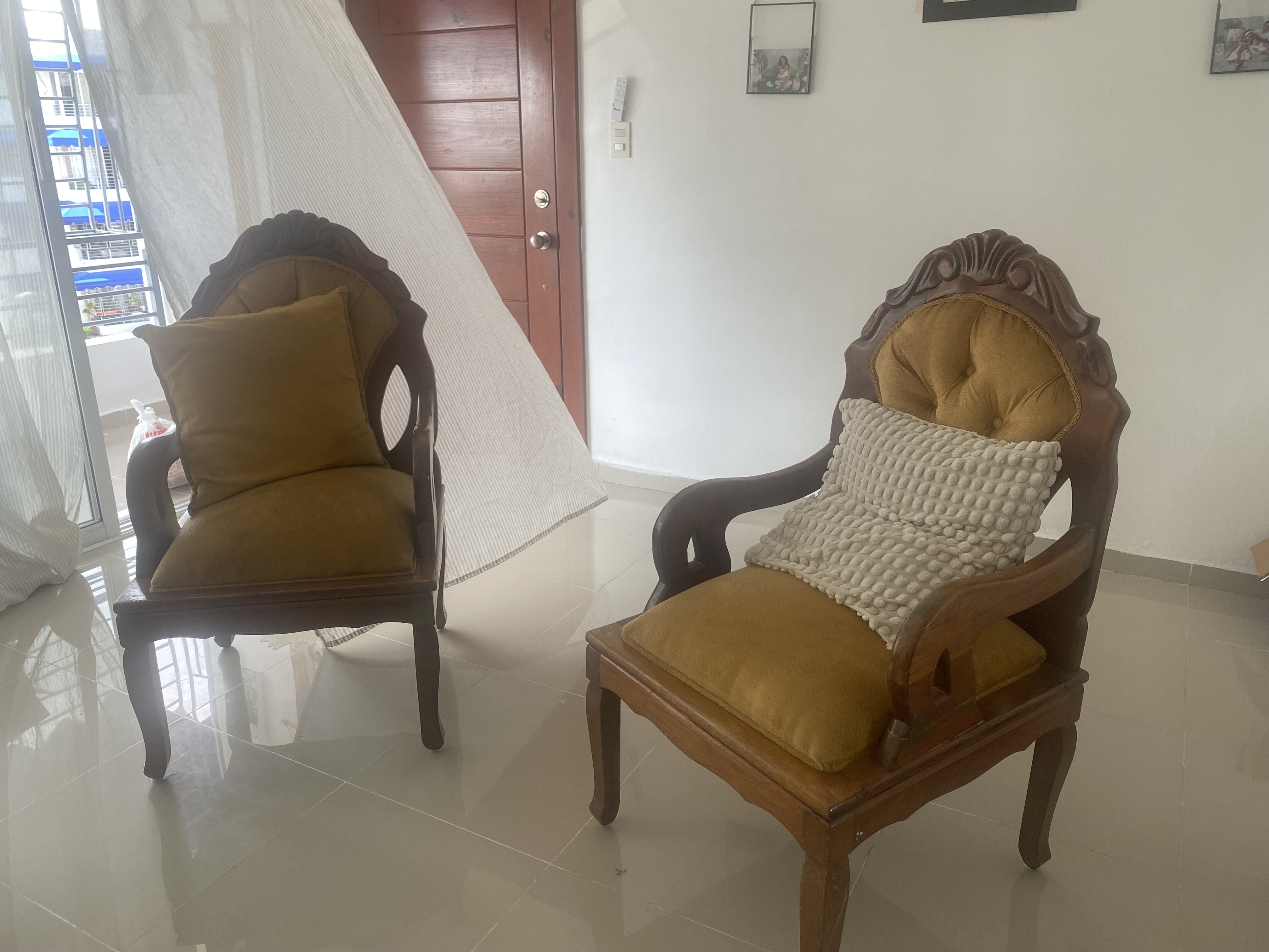 muebles y colchones - juego de muebles en caoba 2