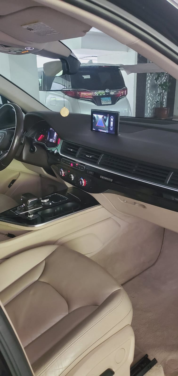 jeepetas y camionetas - Jeepeta Audi Q7 2017 Us$25,000 8