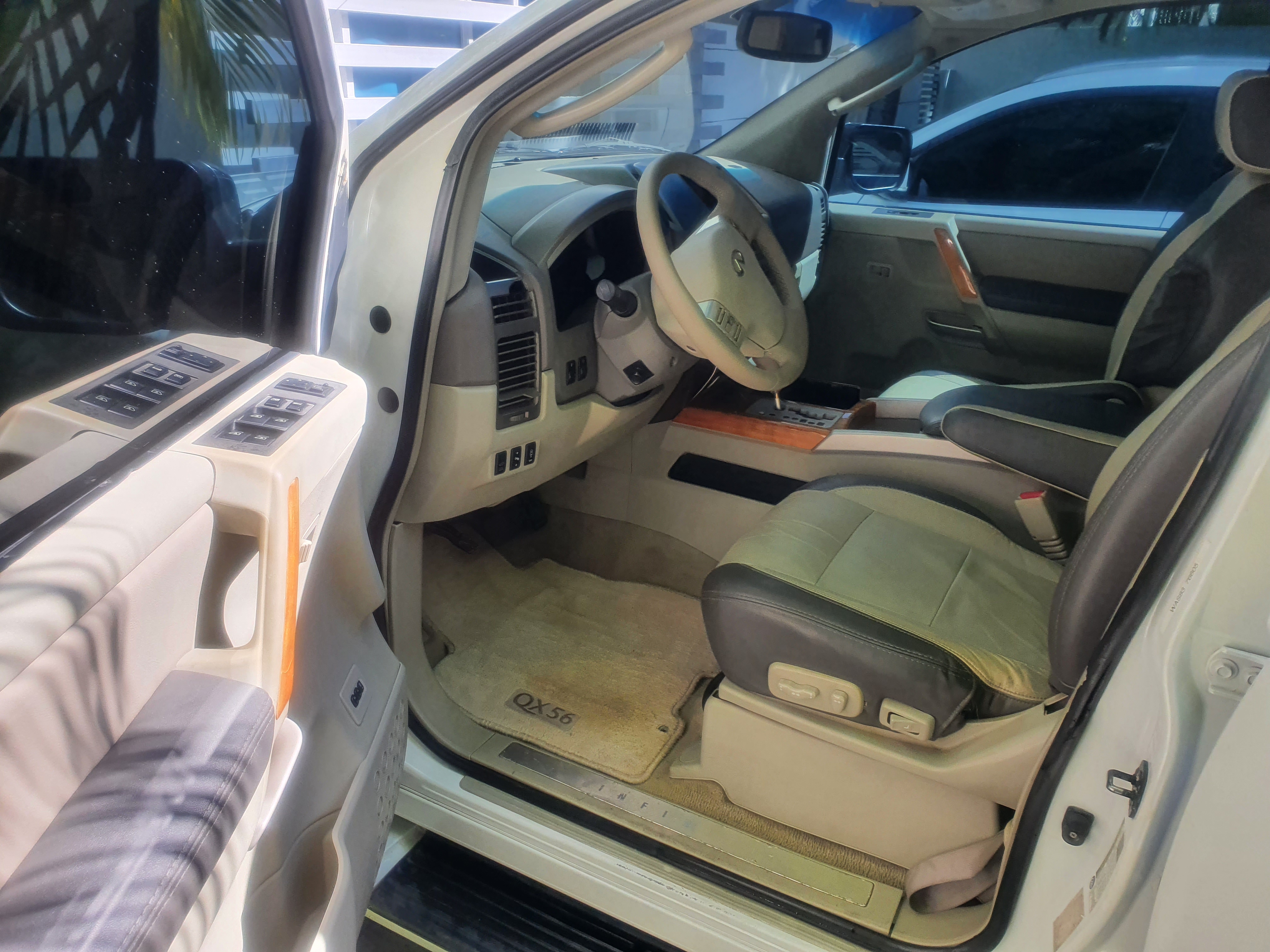 jeepetas y camionetas - INFINITI QX56 2006 BLANCA 2