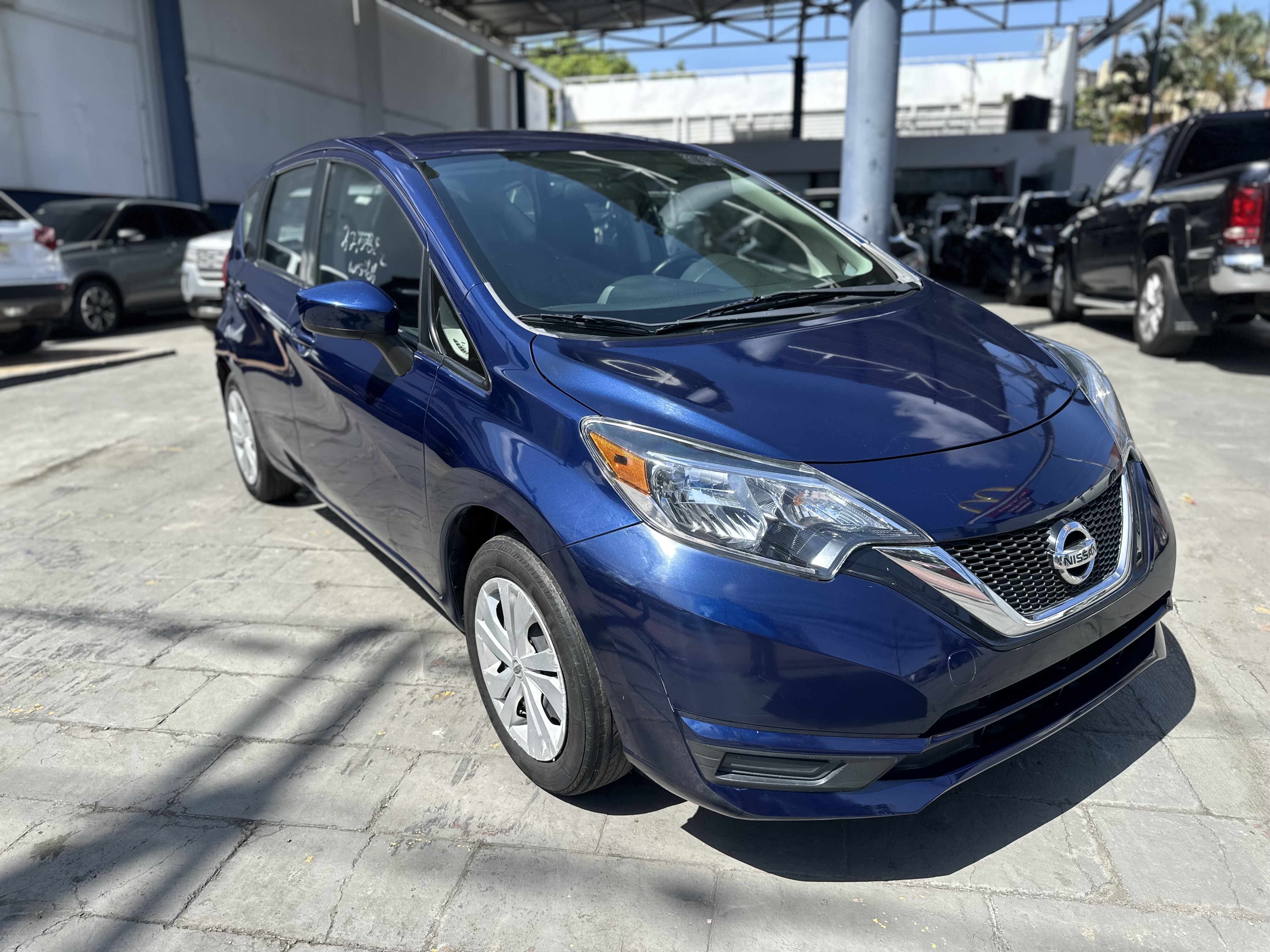 carros - NISSAN VERSA NOTE SV 2019  3