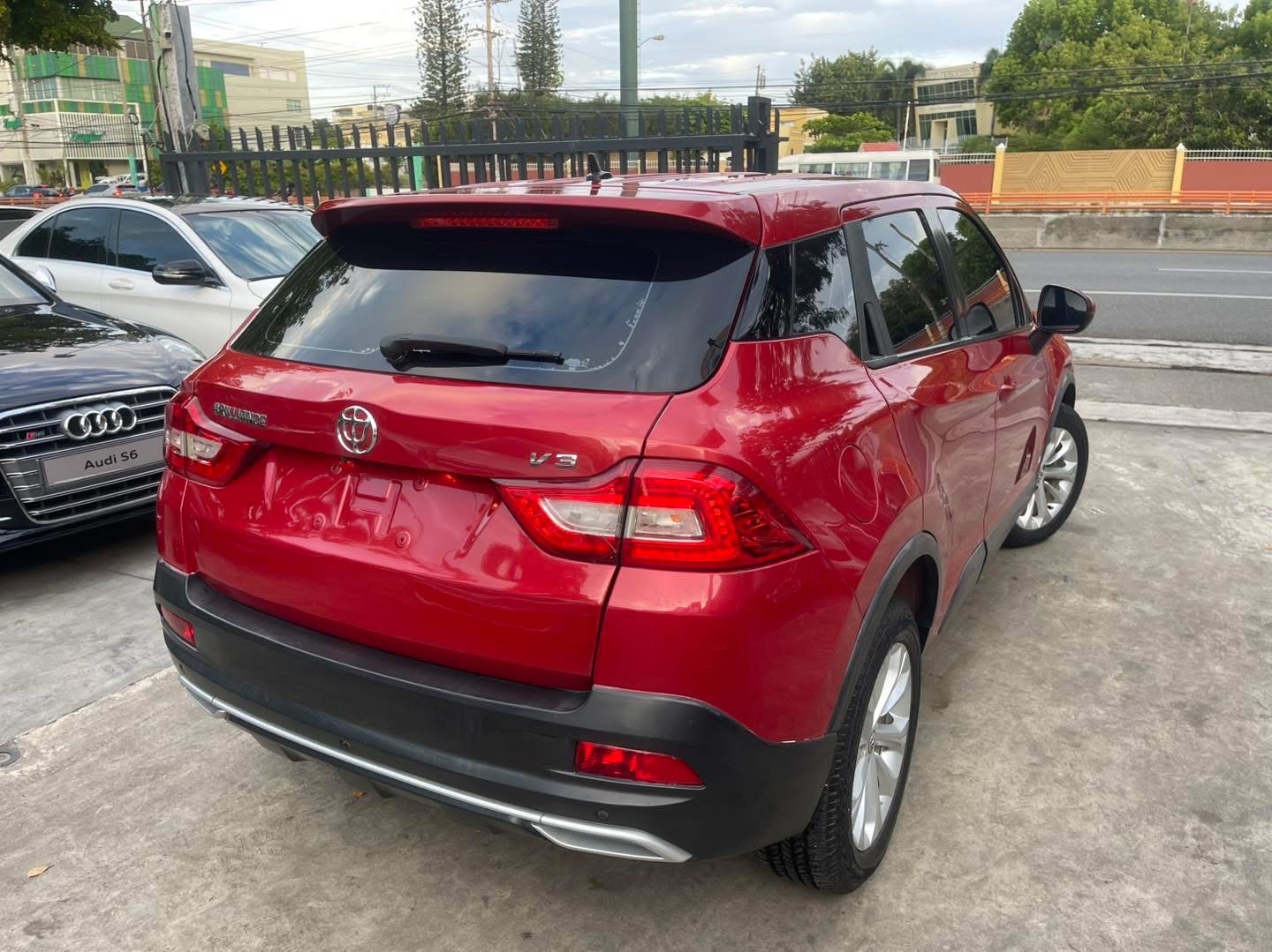 jeepetas y camionetas - BRILLANCE V3 2020 3