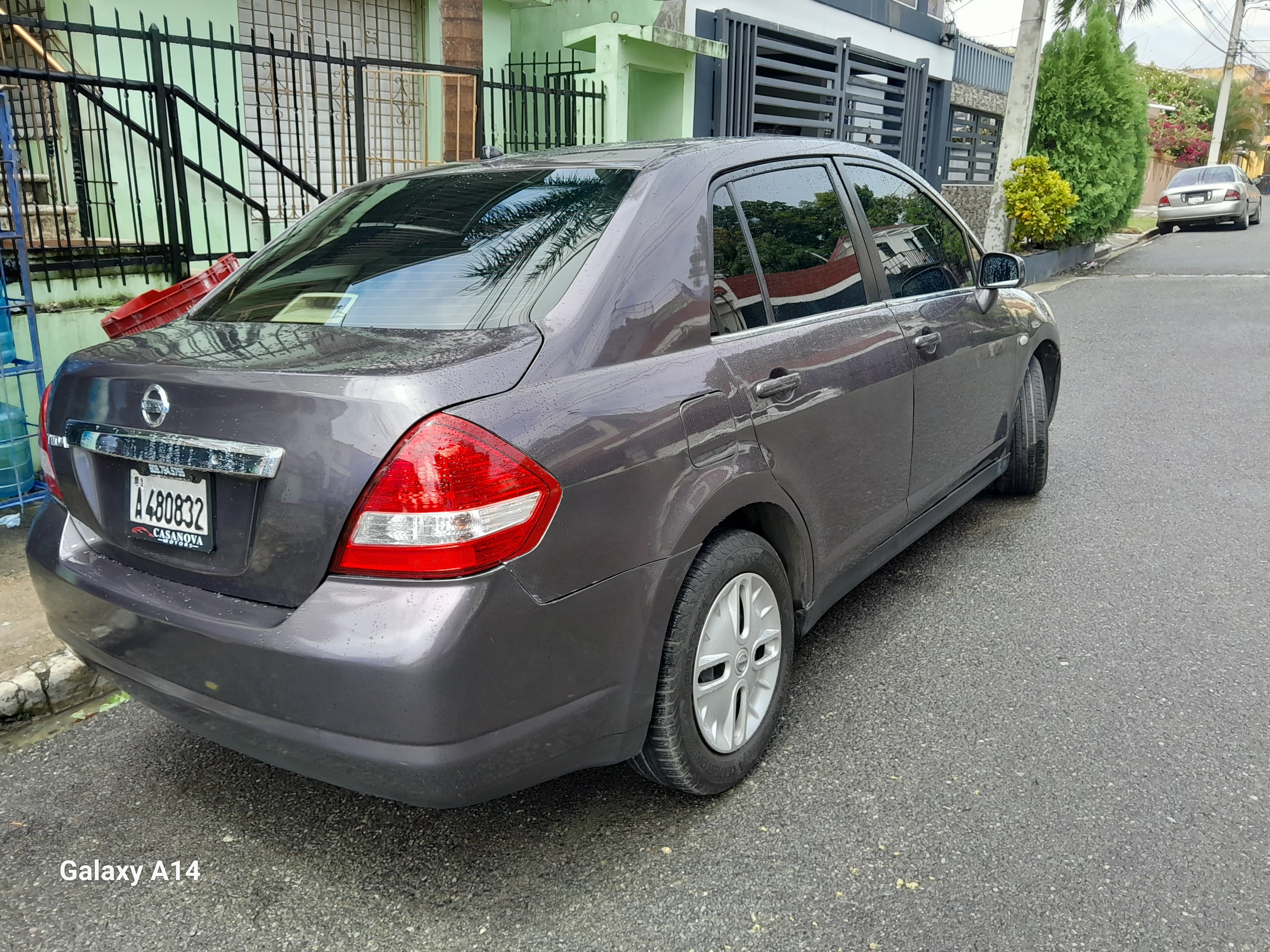 carros - Nissan tiida Ligeramente Negociable 