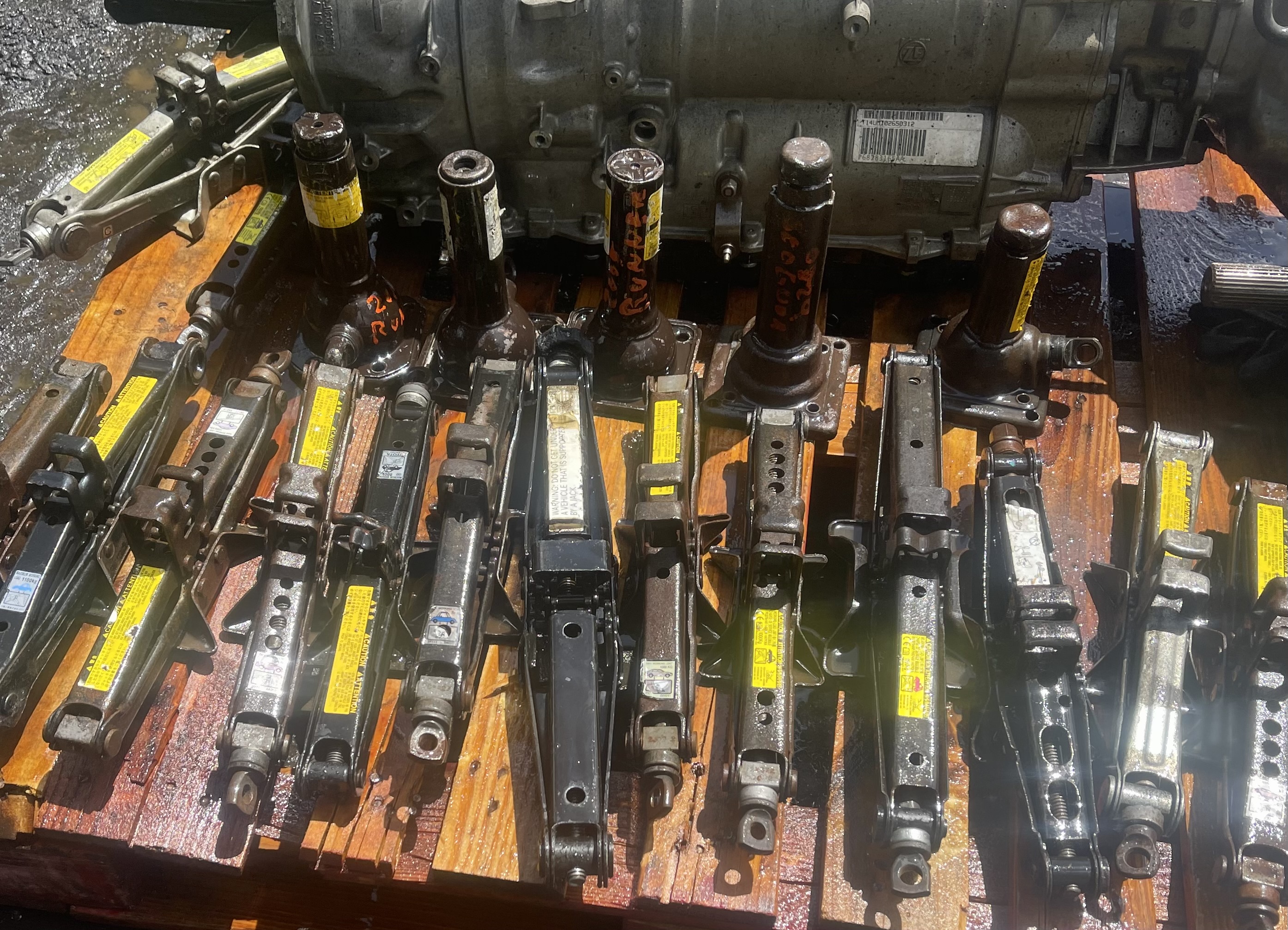 repuestos - Vendo Soporte Del Motor Para Toyota  1
