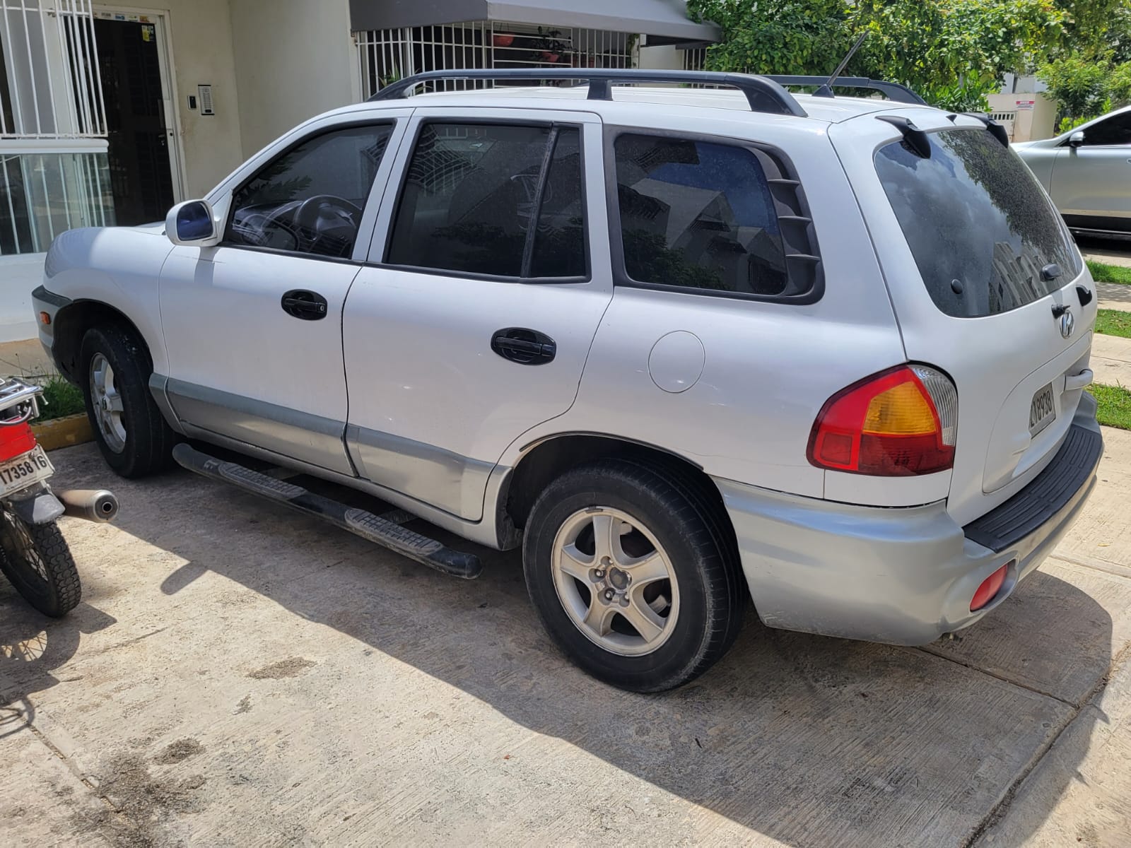 jeepetas y camionetas - HYUNDAI SANTA FE 2004 8