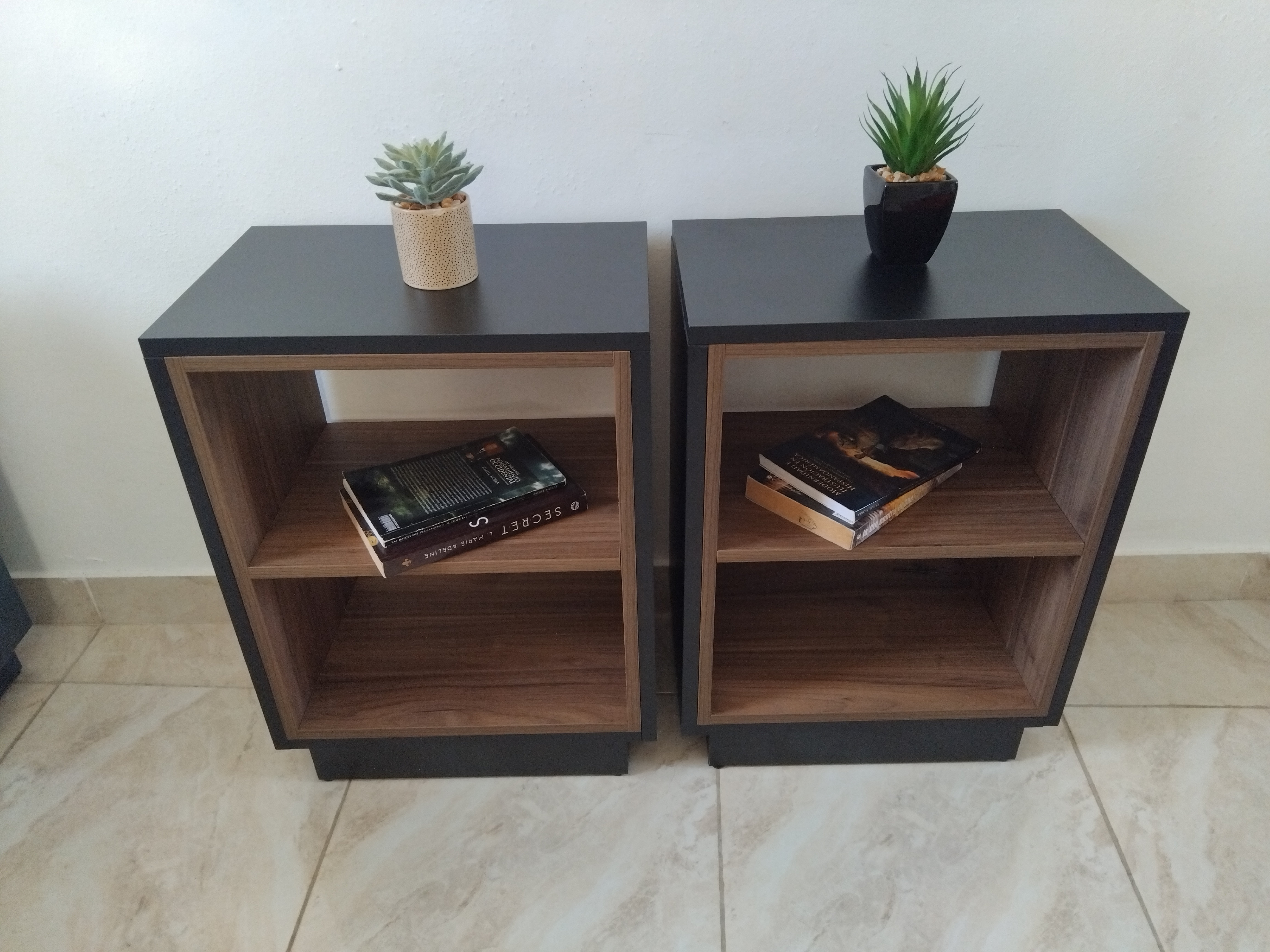 decoración y accesorios - Mesas de melamina NUEVAS. 2 mil pesos cada una. 0