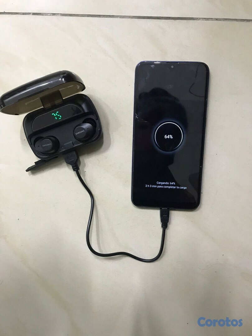 camaras y audio - Audifonos inalambricos Samsung buds M10W, el estuche funciona como Power Bank  6