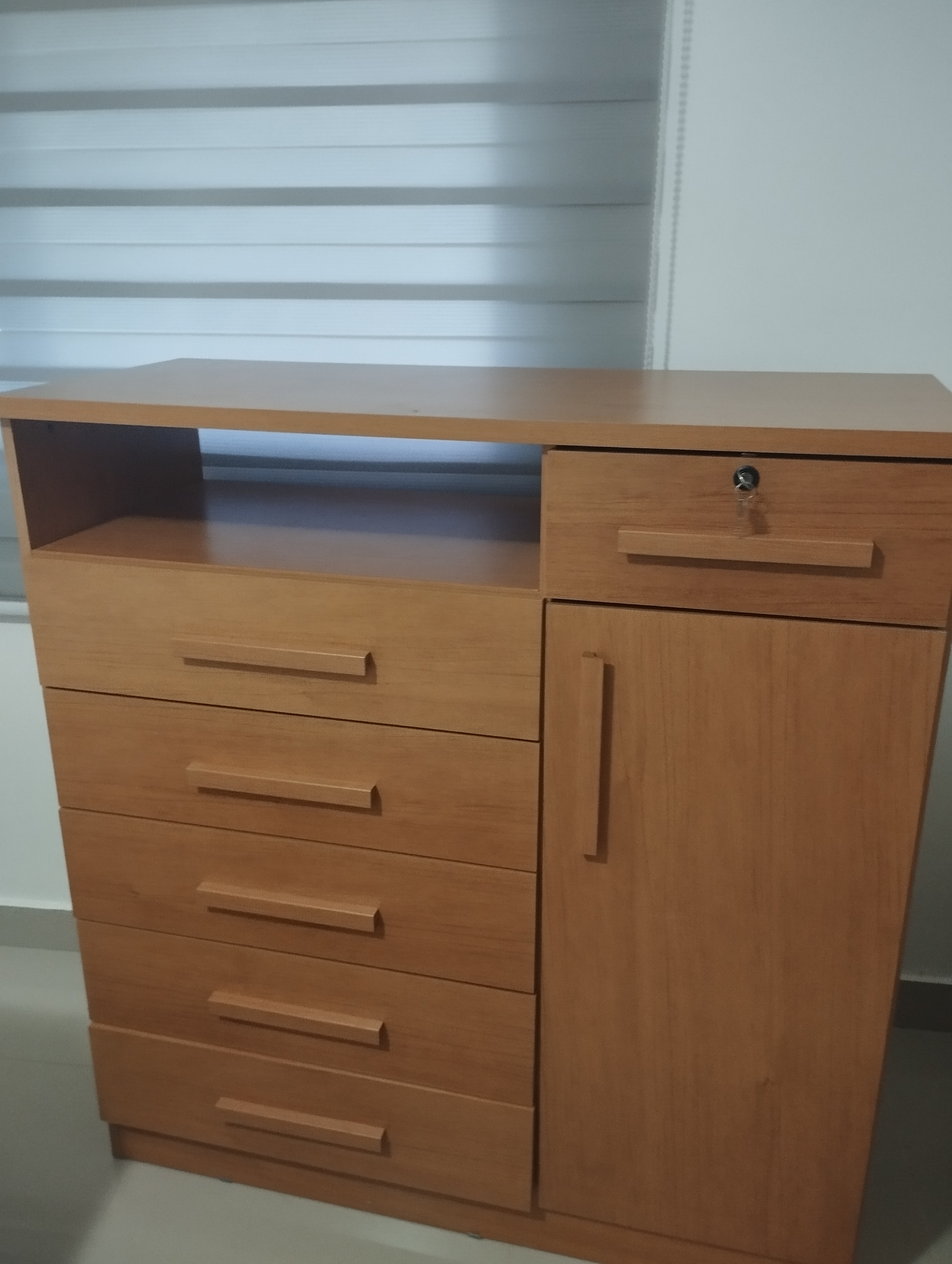 muebles y colchones - Gavetero de hombre en madera amaericana 1