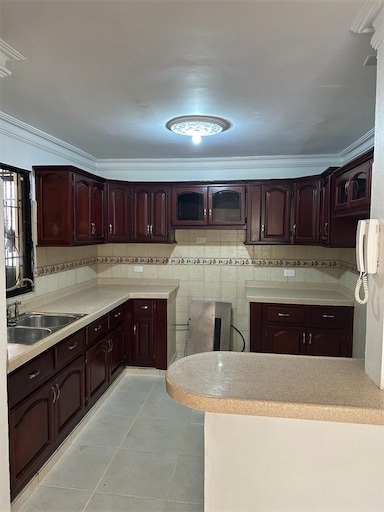 casas -  casa en vista hermosa con 600mts Santo Domingo este 1
