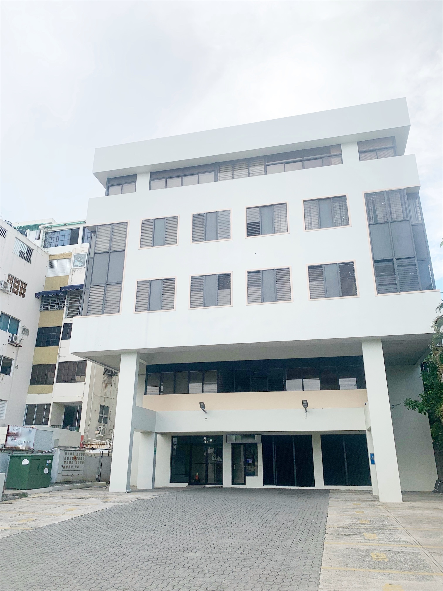 oficinas y locales comerciales - Local en venta en Gazcue  2
