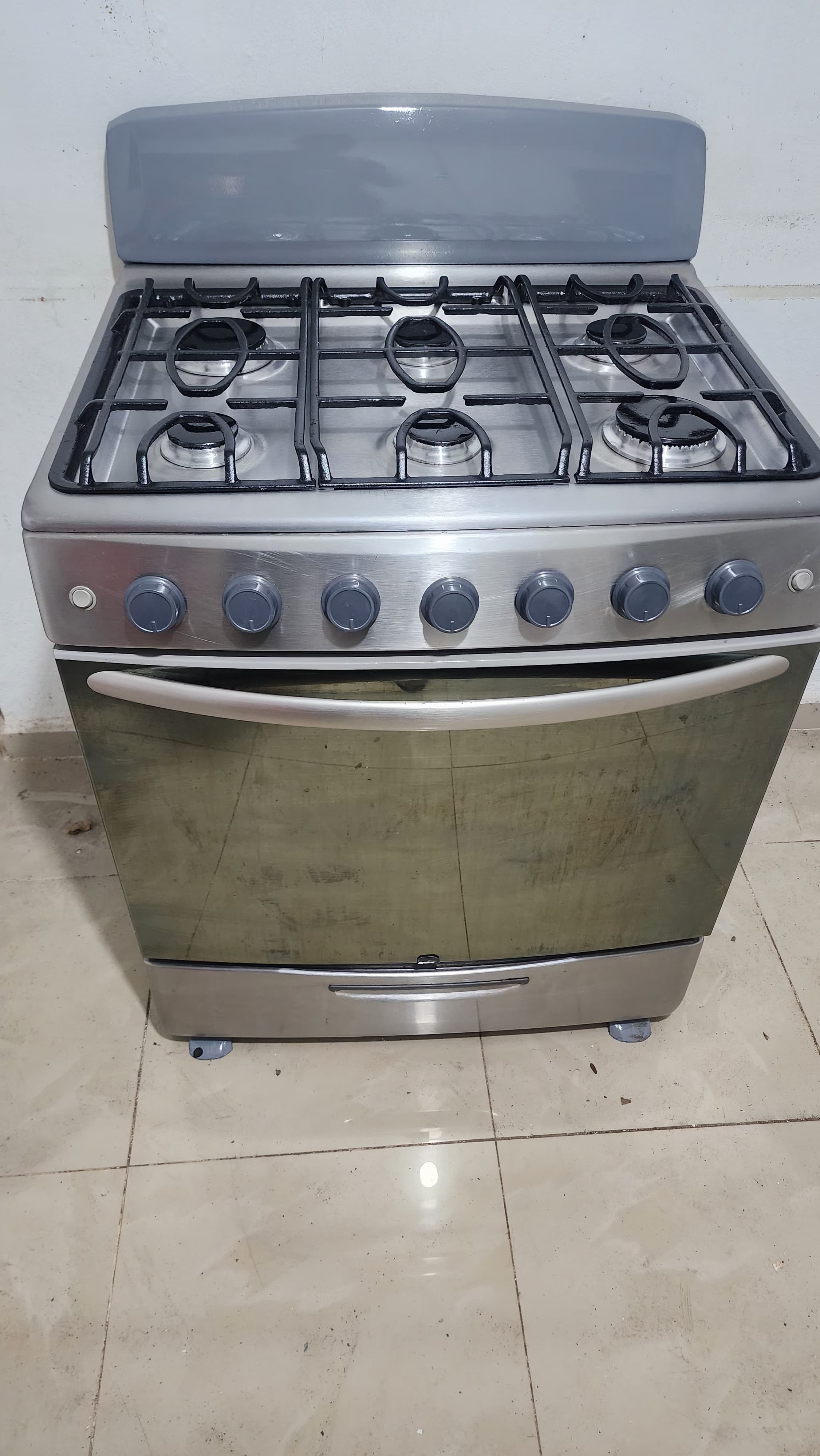 electrodomesticos - Estufa de 6 hornillas Mabe✅ en excelente condiciones y estado con garantía. 