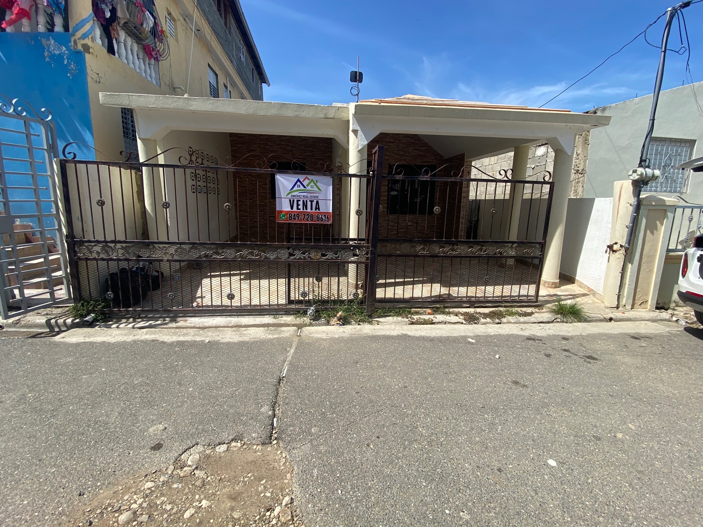 casas - CASA EN VENTA EN SANTIAGO EN LOS COCO DE JACAGUA POR LA CLÍNICA  0
