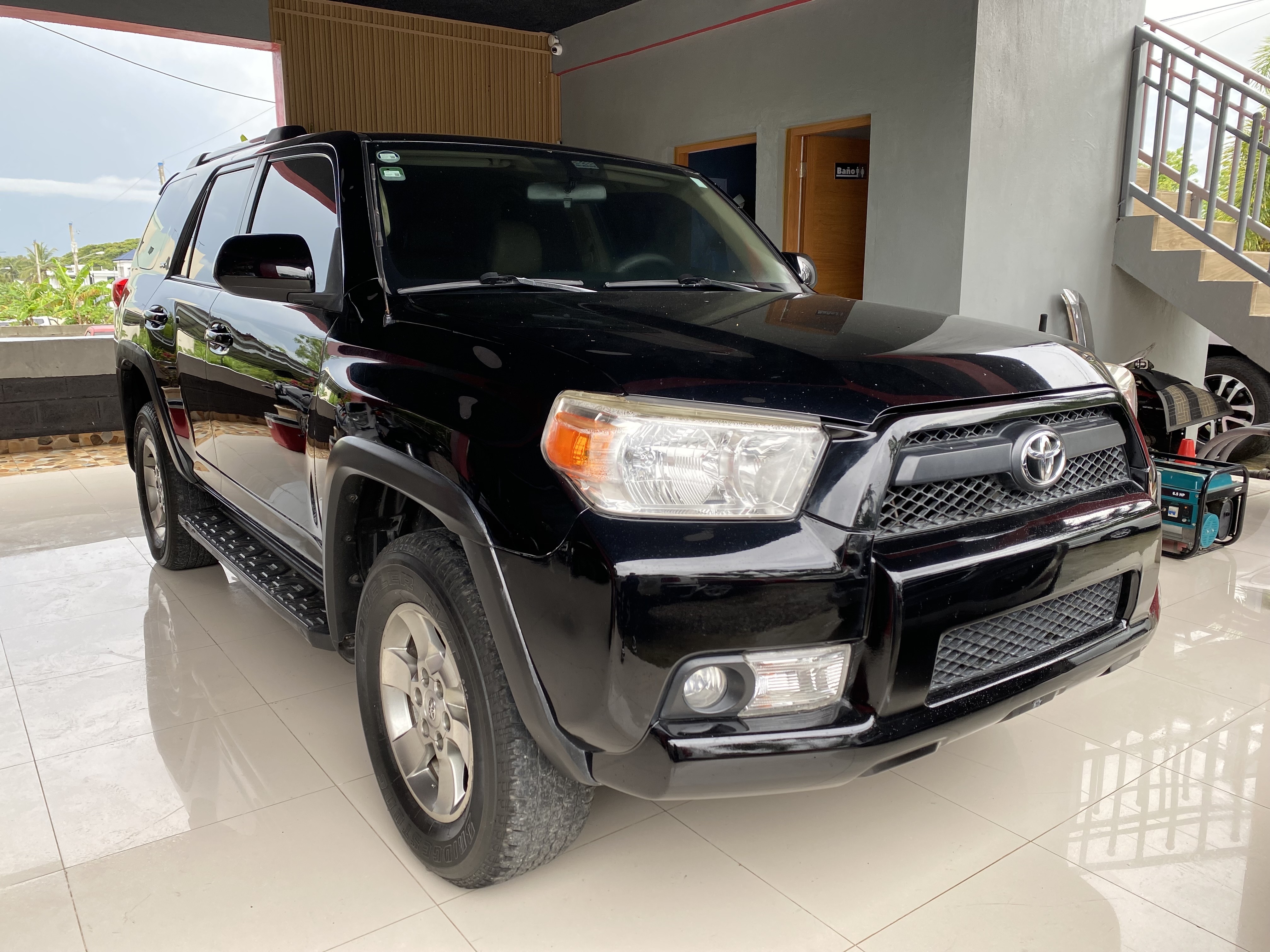 jeepetas y camionetas - TOYOTA 4-RUNNER 2011 1