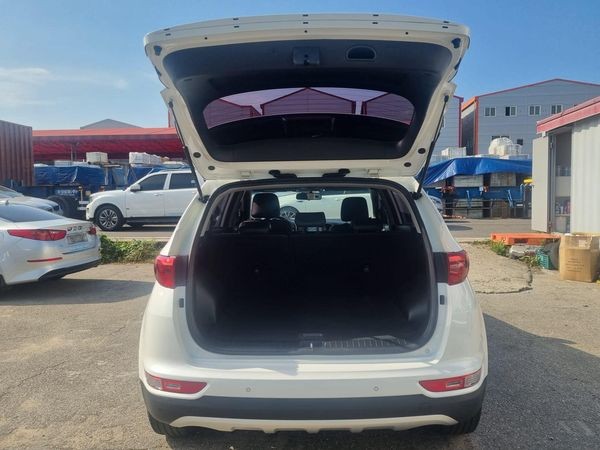 jeepetas y camionetas - KIA SPOTAGE 2017 BLANCODESDE: US$ 21,000-Automático 2