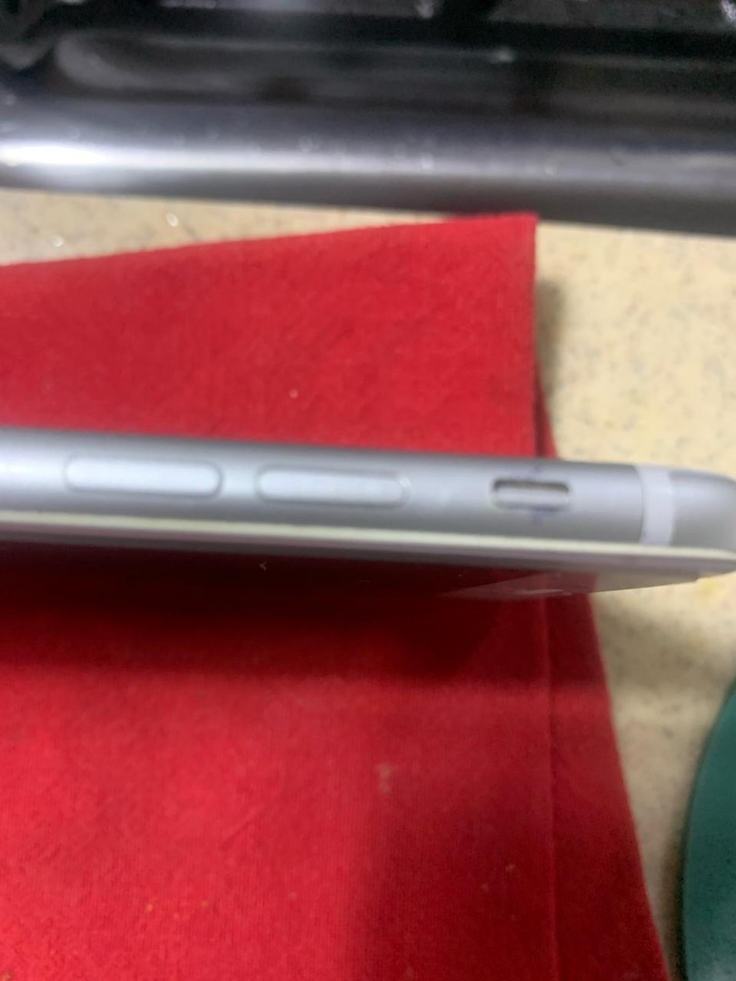celulares y tabletas - Celular iPhone 7plus de 253 g en buen estado precio de liquidación 5500 pesos  3