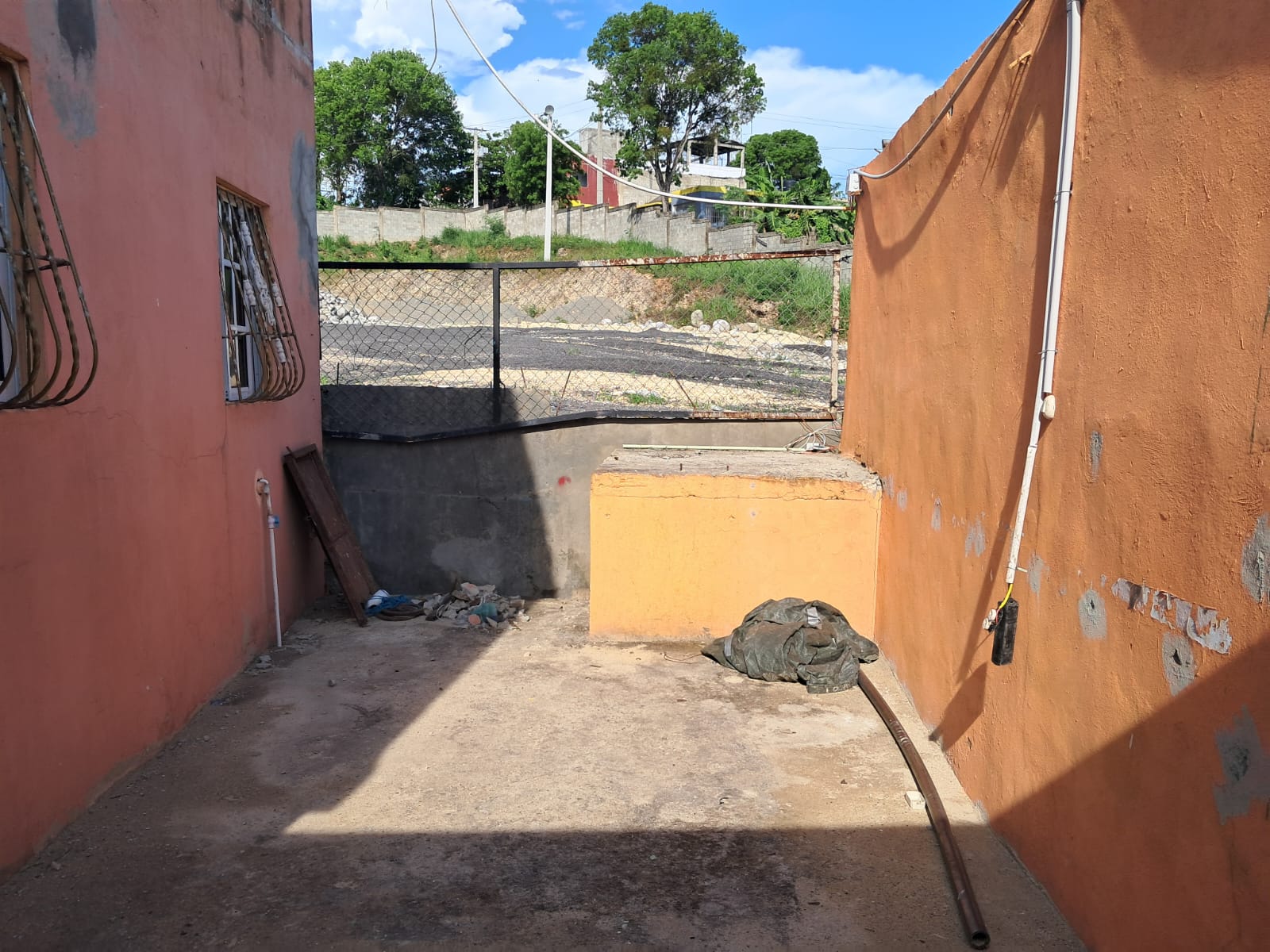 otros inmuebles - Casa y nave en venta 9