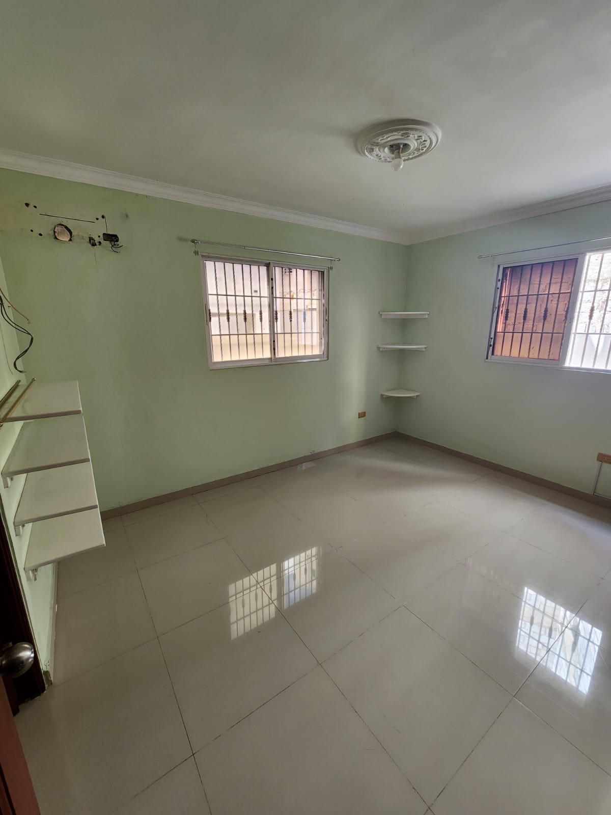 apartamentos - venta de apartamento de 145mts en la autopista de san Isidro Santo Domingo este  3