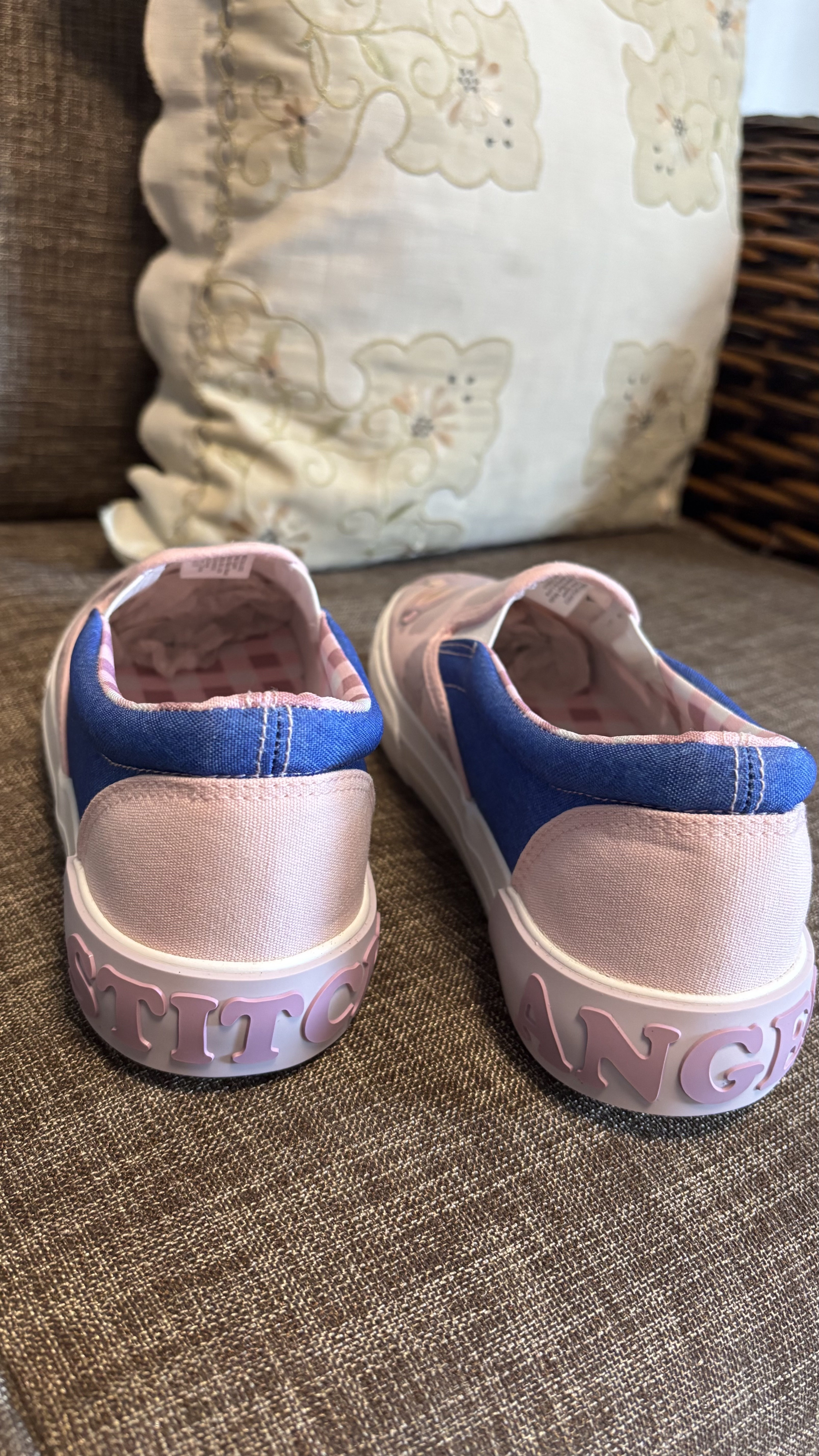 zapatos para mujer - Apargatas Stitch  1