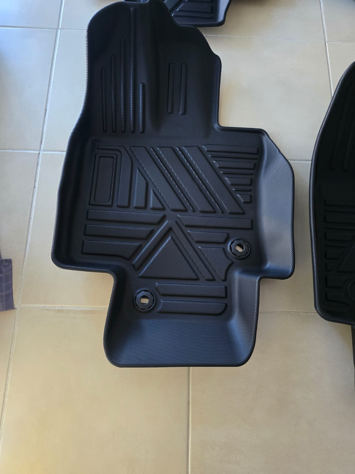 accesorios para vehiculos - Alfombras Tipo Bandeja para Toyota Highlander 1