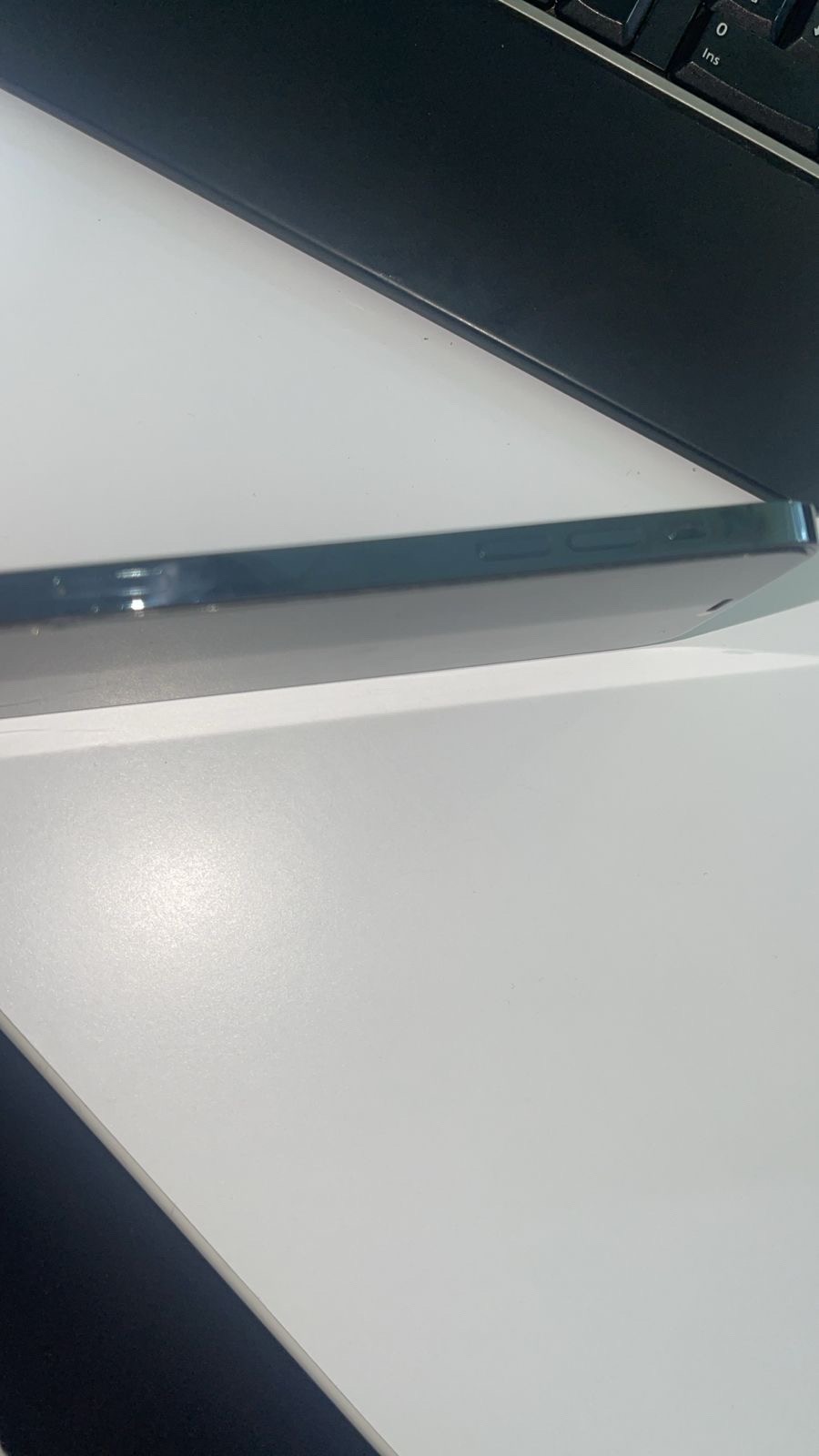 celulares y tabletas - IPhone 12pro batería en 76% 3