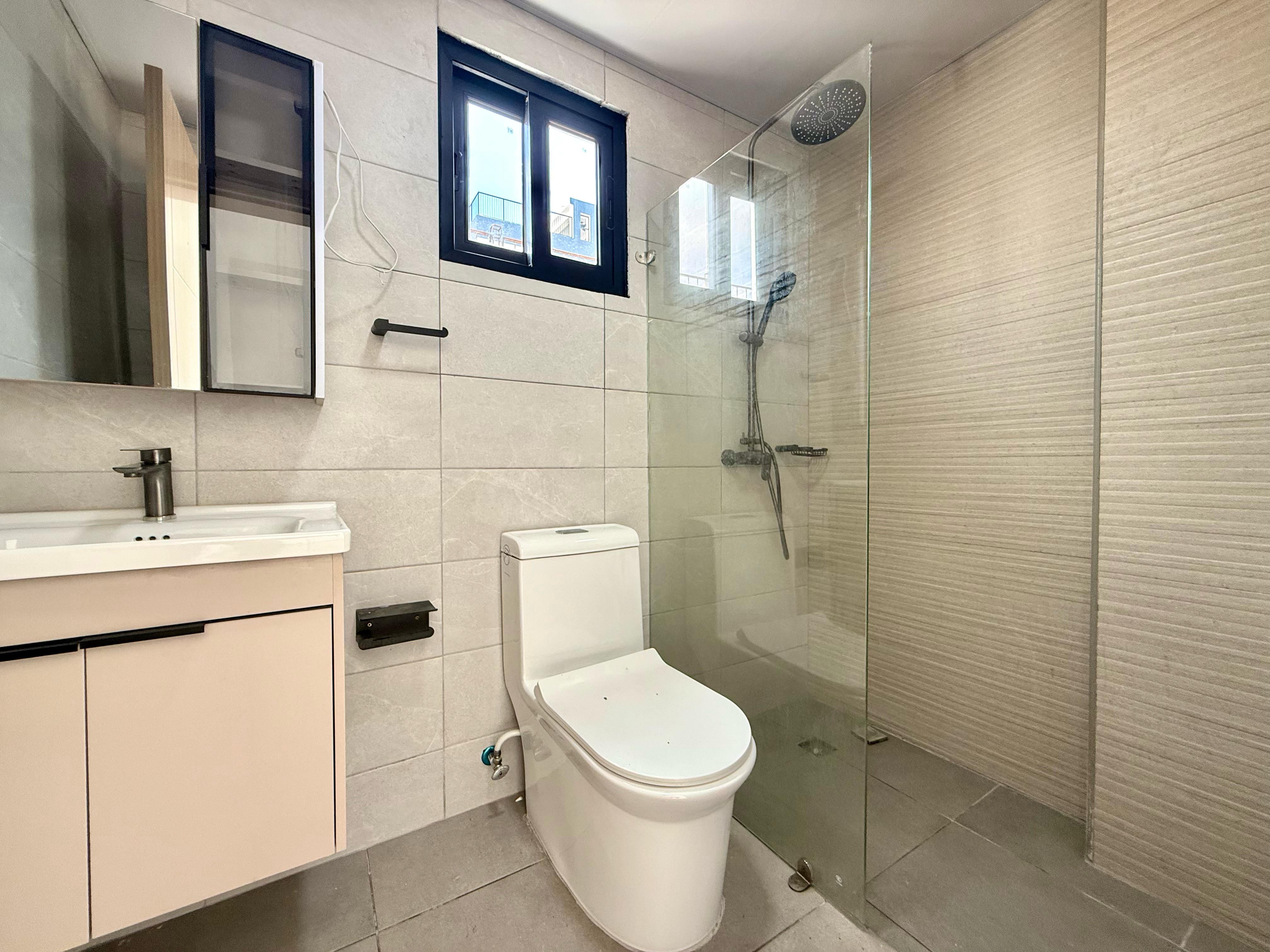 apartamentos - Evaristo Morales 📍  ✨Apartamento nuevo en venta c 4