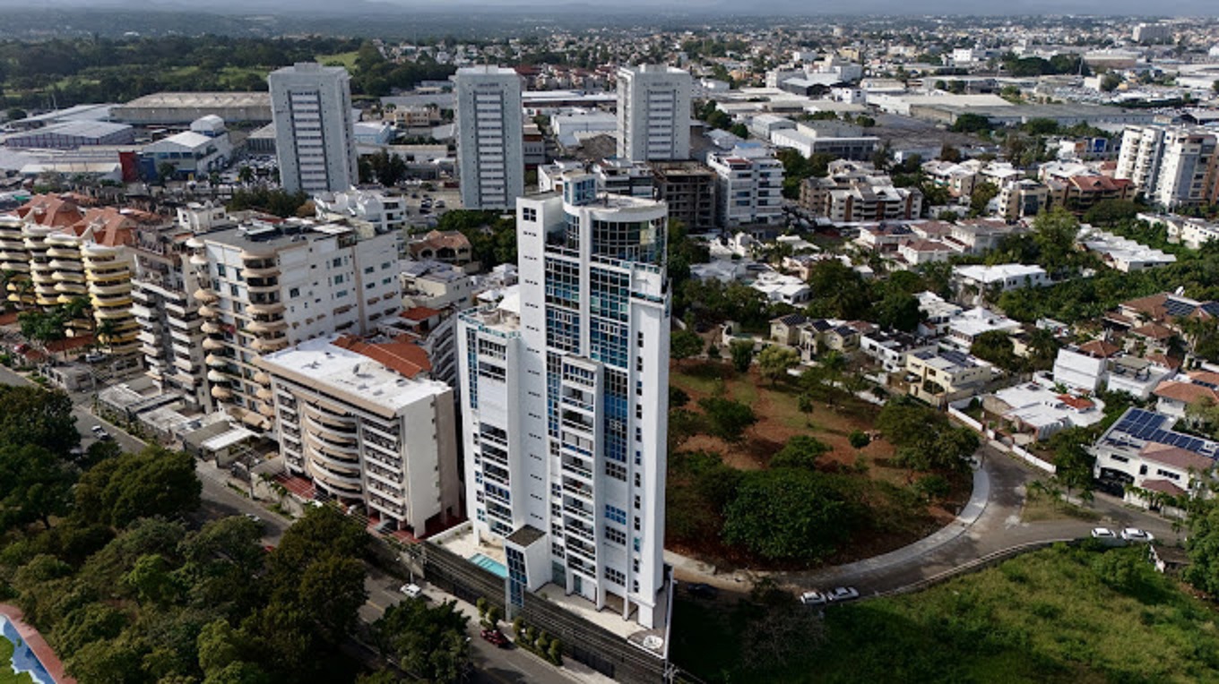 apartamentos - Apartamento en la Av. Anacaona 8vo Nivel Amueblado 0