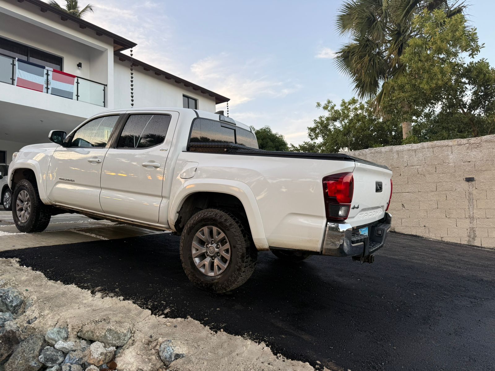 jeepetas y camionetas - Toyota tacoma 2019 3