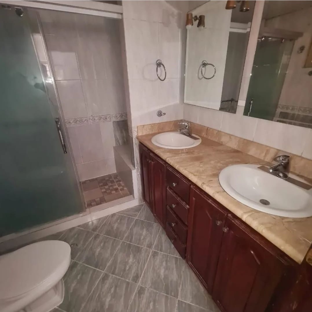 apartamentos - Apartamento en Venta en Naco  4