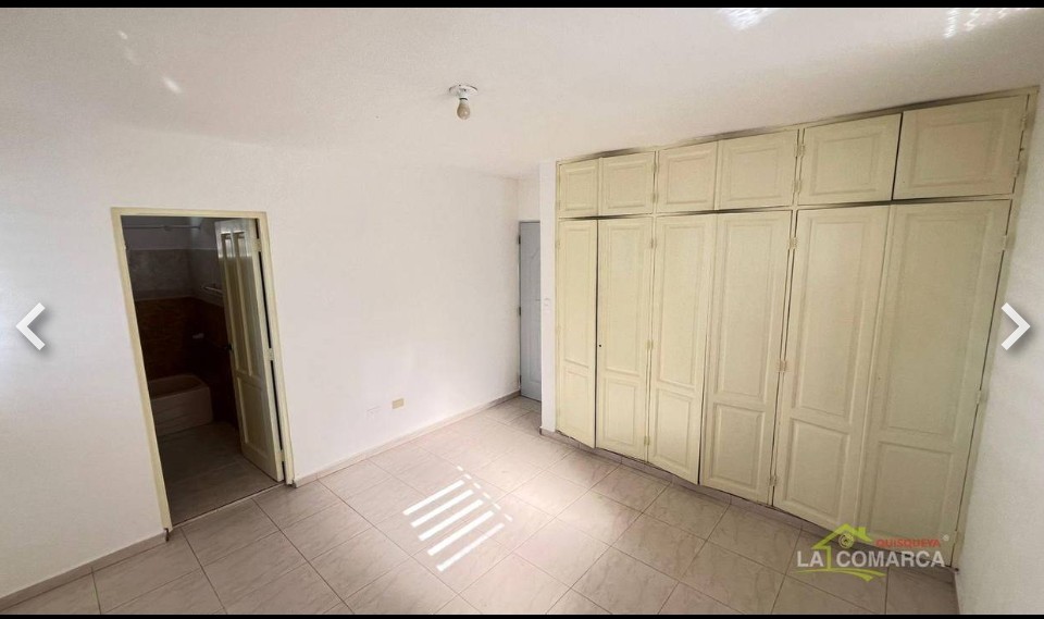 casas - Casa en Venta en Santiago  3