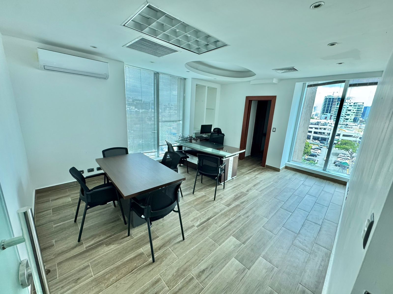 habitaciones y viviendas compartidas - Oficina Corporativa en Alquiler LA ESPERILLA 8