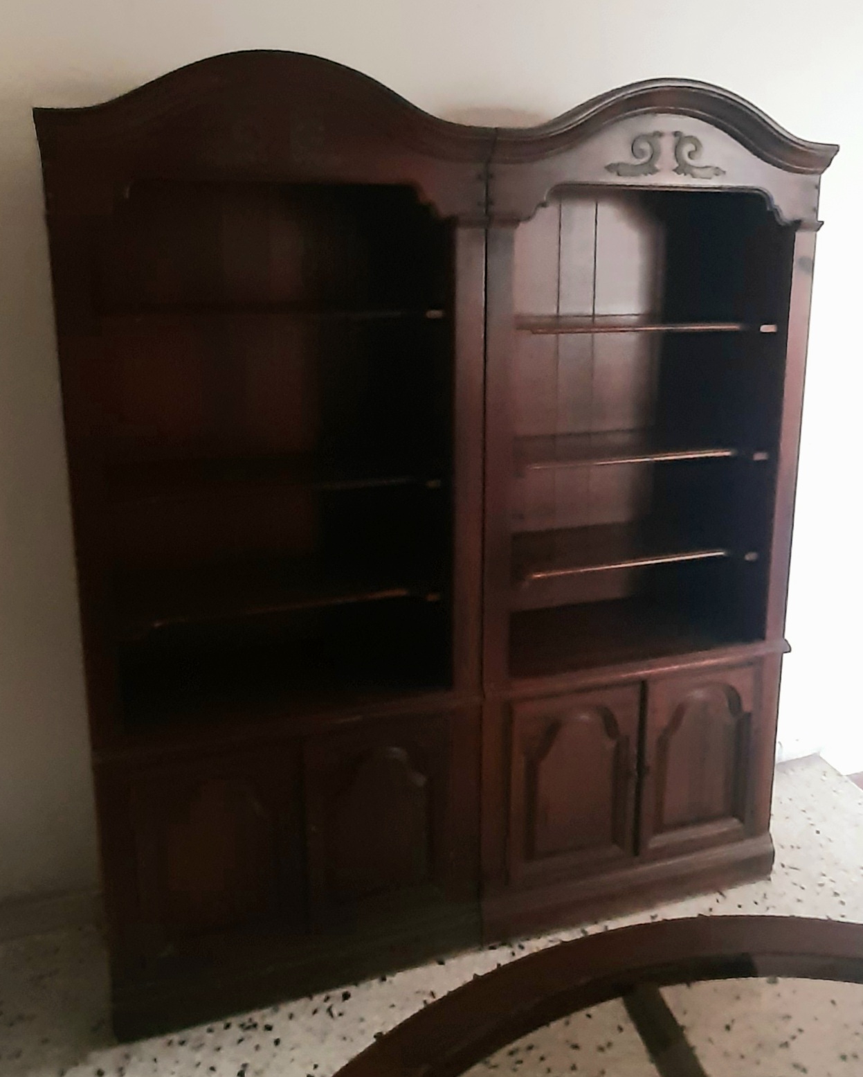 muebles y colchones - CREDENZA DE CAOBA 1