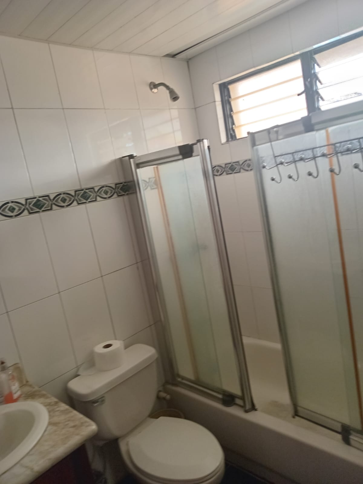 habitaciones y viviendas compartidas - Alquiler en Naco 3
