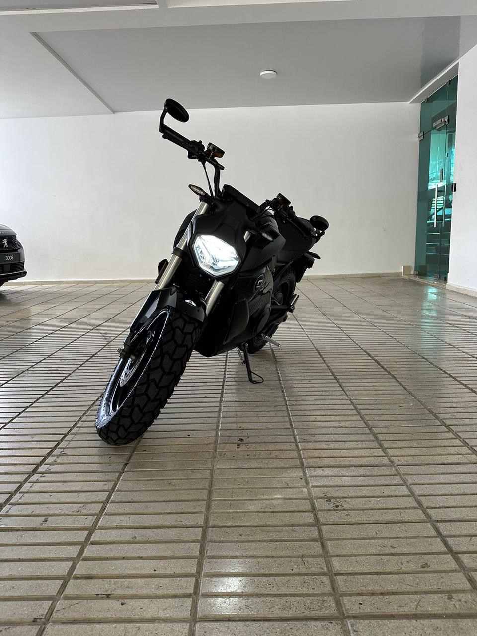 motores y pasolas - Moto Super Soco Street Hunter TS 2022 6