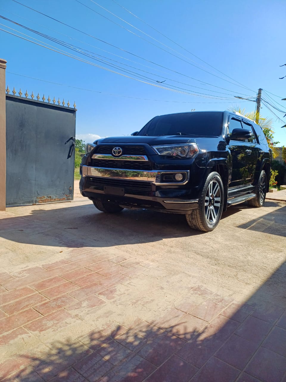 jeepetas y camionetas - Toyota 4runner limited 2017 0