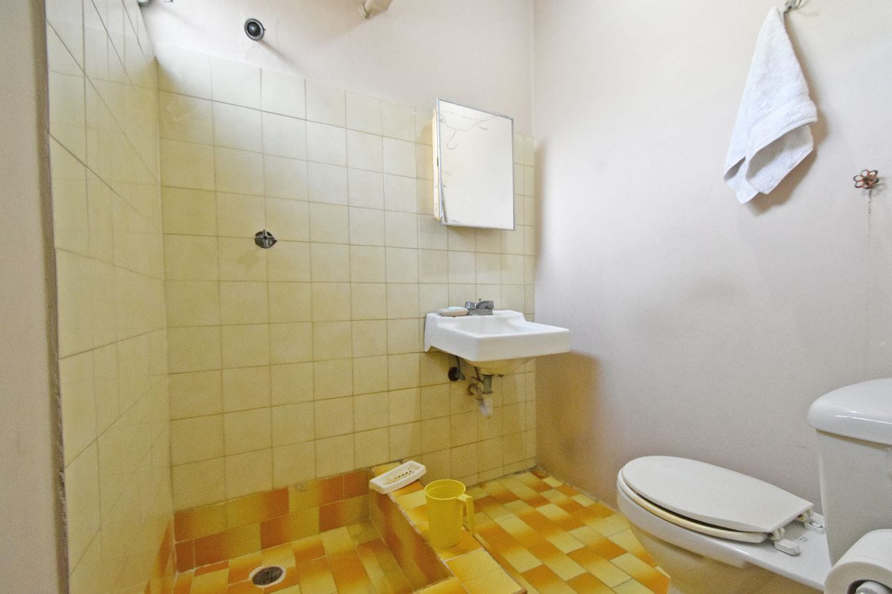 casas - VENDO CASA- SOLAR EN LOS PRADOS EN OPORTUNIDAD  6