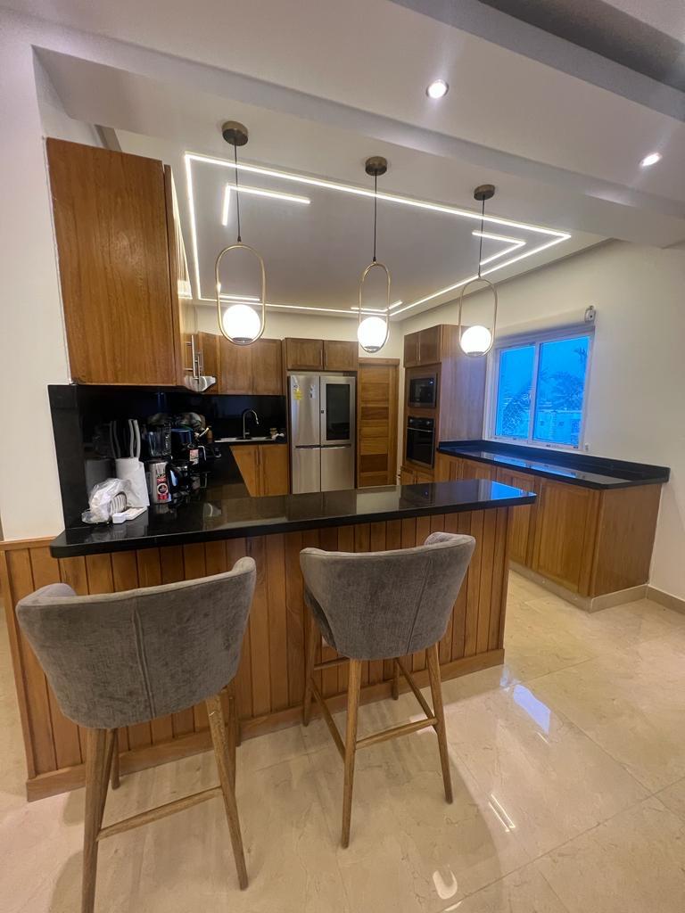 apartamentos - Excelente apartamento en los corales del sur 1