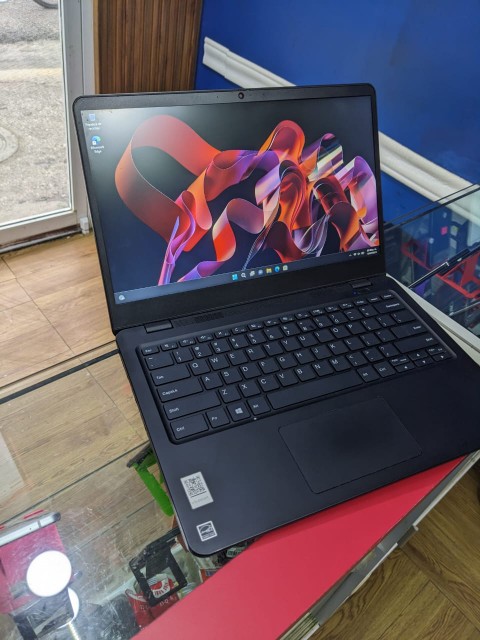 computadoras y laptops - Variedad de laptops 3
